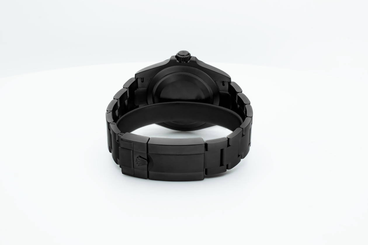 Rolex Air-King 126900 — profilo cassa
