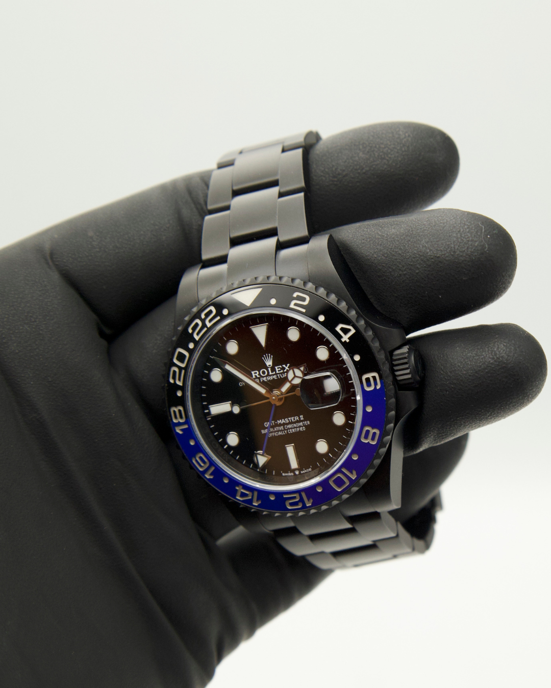 Rolex GMT-Master II 126710BLNR — bracciale