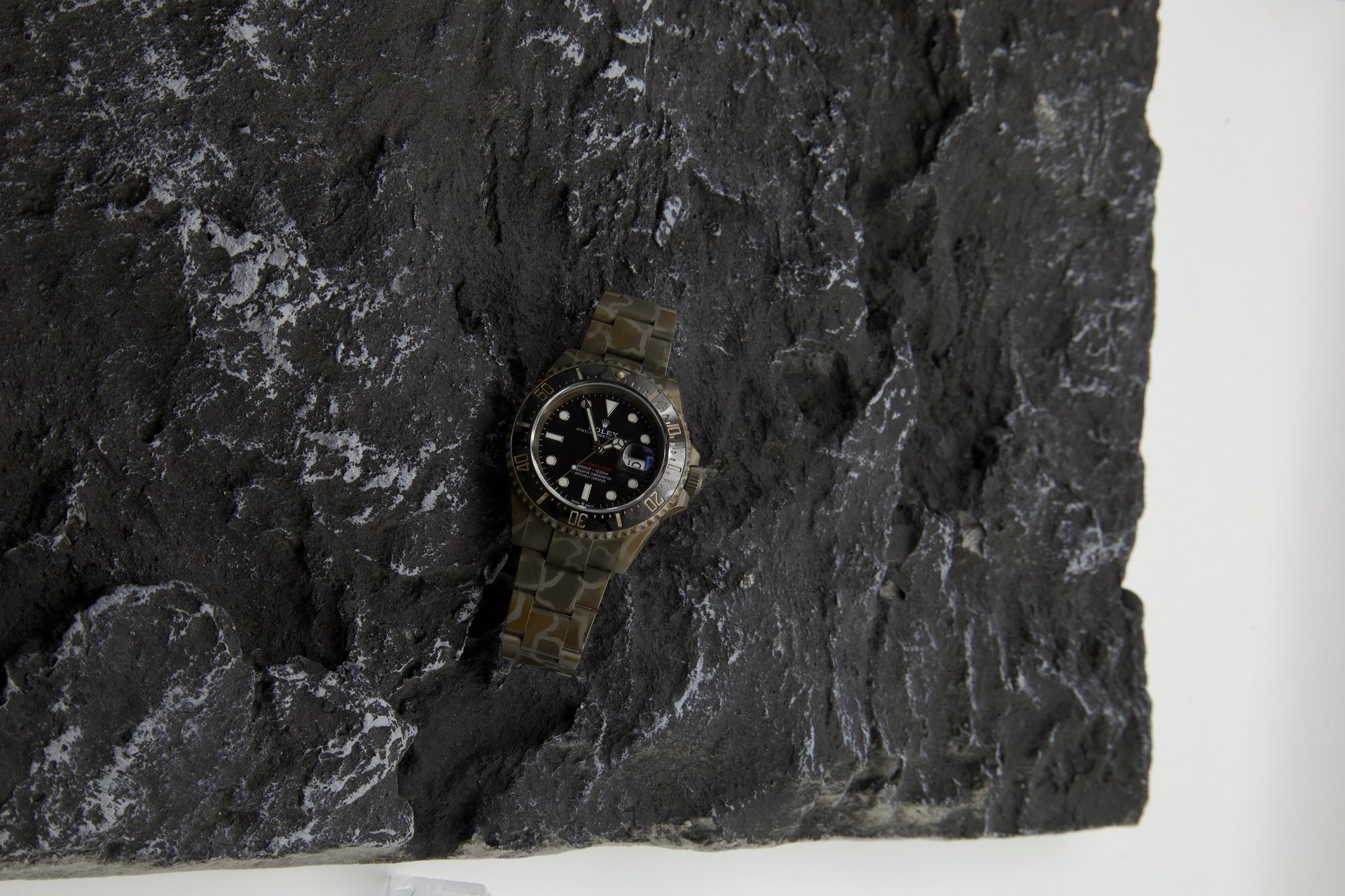 Rolex Sea-Dweller Camouflage — al polso