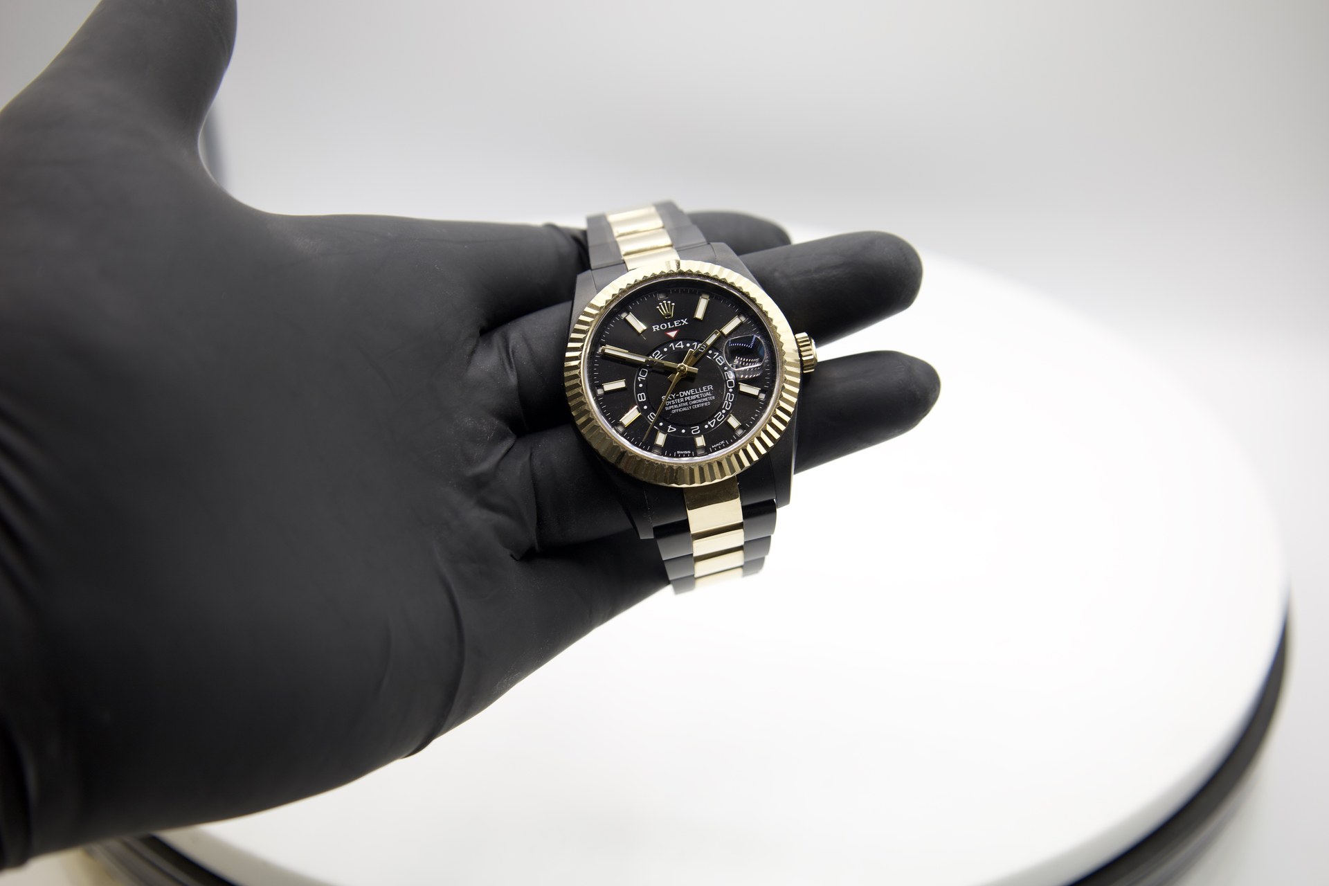 Rolex Sky-Dweller Acciaio Oro Nero — dettaglio