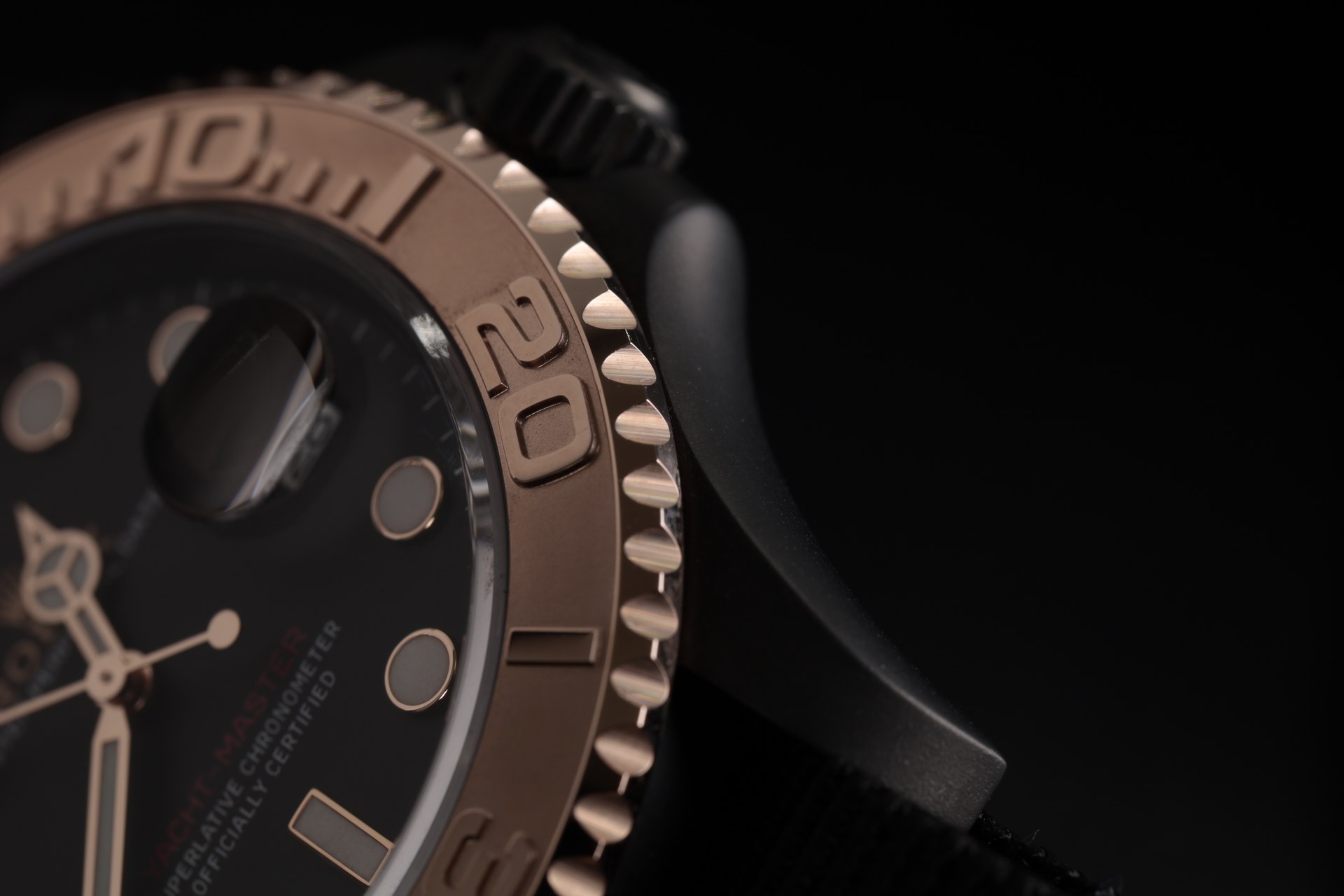 Rolex Yacht-Master 40 Everose — dettaglio